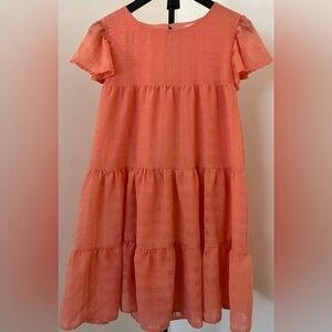 Altar’d State Coral Tiered Dress – Sheer Overlay, Lined, Flutter Sleeves (Sz M)